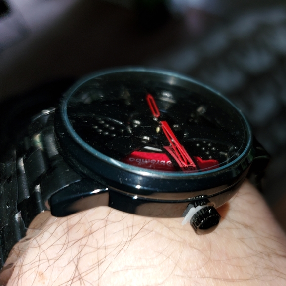 Racing Wheel Quartz Watch - Picture 2 of 3